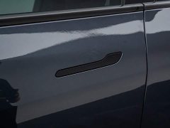 Tesla Model Y 2024 Rear-Wheel Drive - ფოტო 15