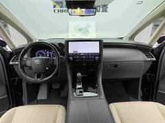 Toyota Alphard Hybrid 2.5L Premium Edition - ფოტო 11