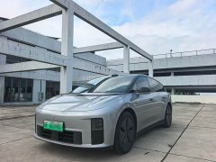 Li Auto i6 2025 Two-Wheel Drive Standard - ფოტო 1