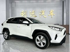 Toyota RAV4 2.0L CVT FWD Fashion Plus Edition - ფოტო 3