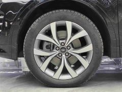 Land Rover Discovery Sport 2025 249PS Performance Tech Edition - ფოტო 4