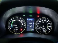 Toyota Vellfire Crown Hybrid 2.5L HV Luxury Edition - фото 10