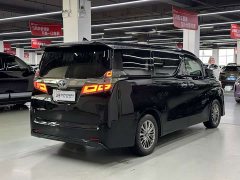Toyota Vellfire Crown Hybrid 2.5L HV Luxury Edition - фото 11