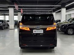 Toyota Vellfire Crown Hybrid 2.5L HV Luxury Edition - фото 12