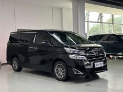 Toyota Vellfire Crown Hybrid 2.5L HV Luxury Edition - фото 3