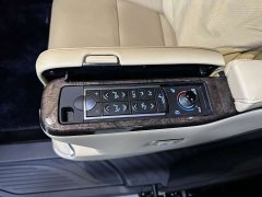 Toyota Vellfire Crown Hybrid 2.5L HV Luxury Edition - фото 7