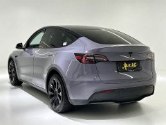 Tesla Model Y Long Range All-Wheel Drive - ფოტო 10