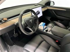Tesla Model Y Long Range All-Wheel Drive - ფოტო 9