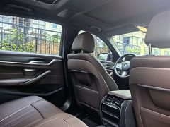 BMW 5 Series Facelift 530Li Premier M Sport Package - ფოტო 10
