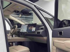 Li Auto MEGA 2025 Home Family Edition - ფოტო 10