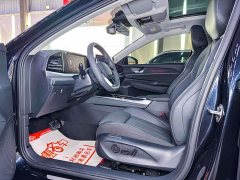 Volkswagen Passat Pro 380TSI Dragon Prestige Edition - ფოტო 4