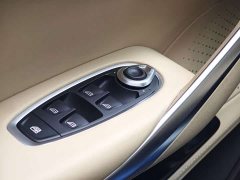 Aston Martin DBX 2023 4.0T V8 - ფოტო 9