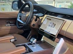 Land Rover Range Rover 2024 3.0 L6 400PS Extended Wheelbase 7-Seater - ფოტო 11