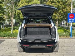 Land Rover Range Rover 2024 3.0 L6 400PS Extended Wheelbase 7-Seater - ფოტო 20