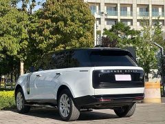 Land Rover Range Rover 2024 3.0 L6 400PS Extended Wheelbase 7-Seater - ფოტო 6