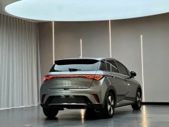 BYD Dolphin 420km Fashion Edition - ფოტო 8