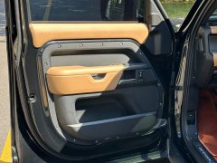 Land Rover Defender 110 3.0T P400 X-Dynamic HSE - ფოტო 5