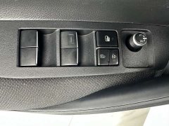 Toyota Corolla 1.8L CVT Luxury - ფოტო 12
