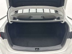 Toyota Corolla 1.8L CVT Luxury - ფოტო 17
