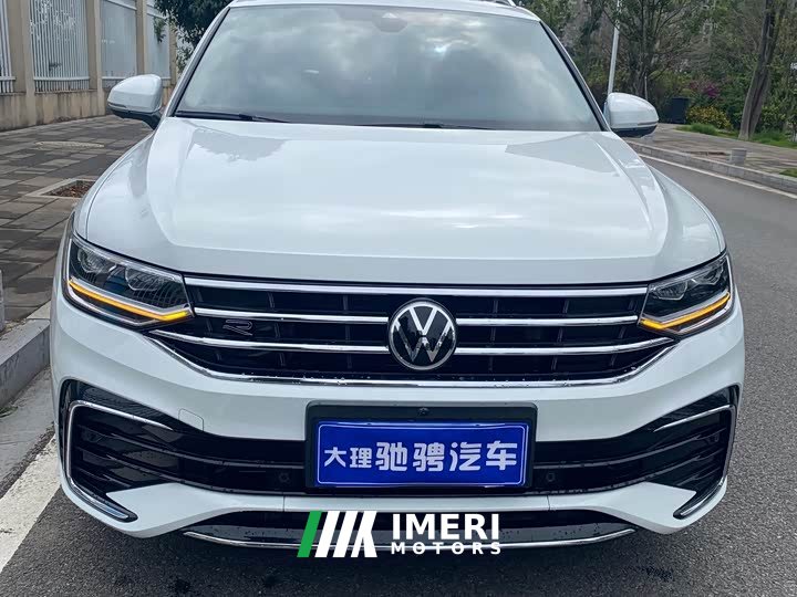 Volkswagen Tiguan L 380TSI Automatic AWD R-Line Premium 7-Seater