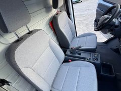 Wuling Yangguang 2024 300km Comfort Enclosed Window Version 75kW - ფოტო 14