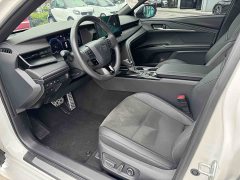 Toyota Camry 2024 Hybrid 2.0L HXS Sport Plus - ფოტო 16