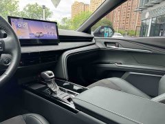 Toyota Camry 2024 Hybrid 2.0L HXS Sport Plus - ფოტო 20