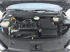 BYD Qin L DM-i 80KM Excellence Edition - ფოტო 10