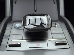 BYD Qin L DM-i 80KM Excellence Edition - ფოტო 16