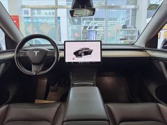 Tesla Model Y Rear-Wheel Drive - ფოტო 11