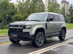 Land Rover Defender 110 P400 X-DYNAMIC HSE - ფოტო 1