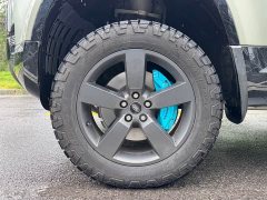 Land Rover Defender 110 P400 X-DYNAMIC HSE - ფოტო 17