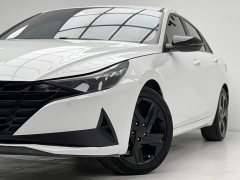 Hyundai Elantra 2022 1.5L CVT 20th Anniversary Edition - ფოტო 13