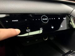 Hyundai Elantra 2022 1.5L CVT 20th Anniversary Edition - ფოტო 16