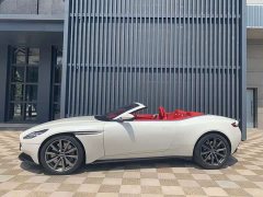 Aston Martin DB11 4.0T V8 Volante - ფოტო 2