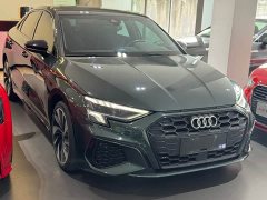 Audi A3 Facelift A3L Limousine 35 TFSI Fashion Sport - ფოტო 3