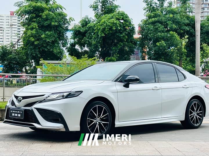Toyota Camry 2.5S Sharp Elegance Edition - ავტომობილი ჩინეთიდან