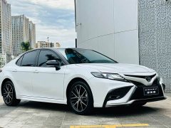 Toyota Camry 2.5S Sharp Elegance Edition - ფოტო 3