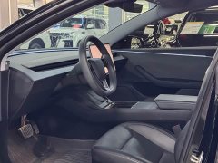 Tesla Model 3 Rear-Wheel Drive - ფოტო 4
