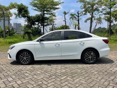 SAIC MG i5 2021 1.5L CVT Diamond Edition - ფოტო 11