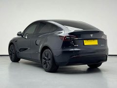 Tesla Model Y Rear-Wheel Drive - ფოტო 4