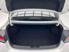Hyundai Elantra 240TGDi DCT GLX Elite - ფოტო 15