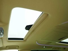 Toyota Alphard Hybrid 2.5L Premium Edition - ფოტო 11