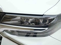 Toyota Alphard Hybrid 2.5L Premium Edition - ფოტო 15