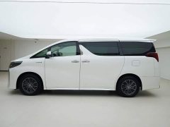 Toyota Alphard Hybrid 2.5L Premium Edition - ფოტო 3