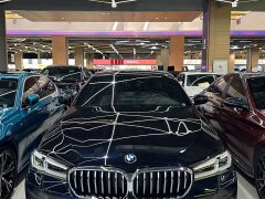 BMW 5 Series 525Li M Sport Package - ფოტო 1