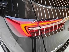 Buick GL8 Land Executive Cabin 652T Luxury - ფოტო 11
