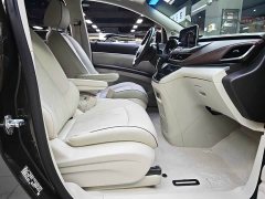 Buick GL8 Land Executive Cabin 652T Luxury - ფოტო 18