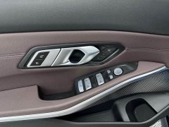 BMW 3 Series 320Li M Sport Package - ფოტო 18