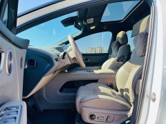 Li Auto i6 Two-Wheel Drive Standard - ფოტო 4